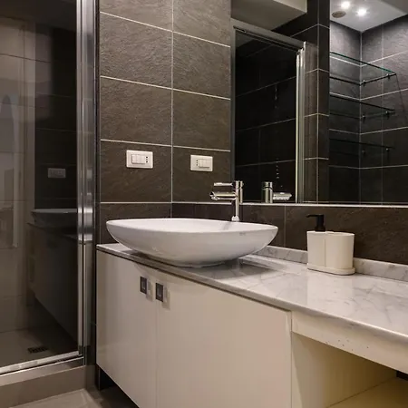 Via Morghen 63 Nápoles