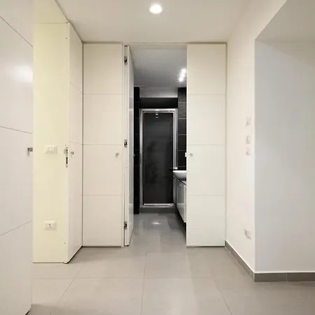 Apartmán Via Morghen 63 *