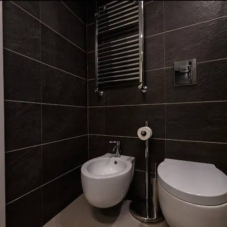 Apartament Via Morghen 63 Neapol